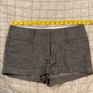 Stoosh Heather Gray flap pocket 2” casual short